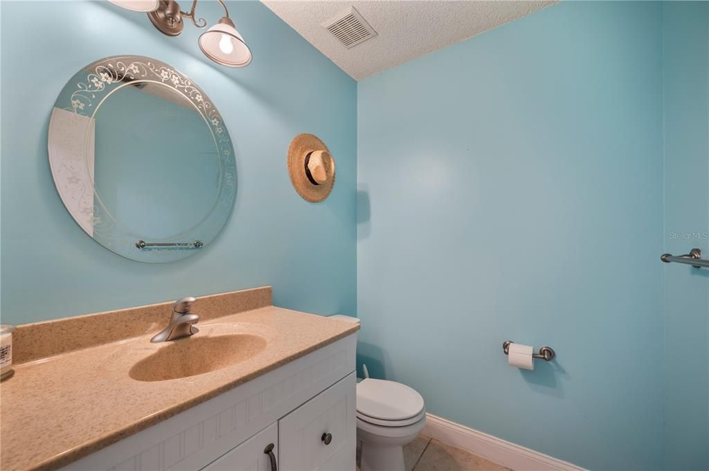 Active With Contract: $440,000 (3 beds, 2 baths, 2248 Square Feet)