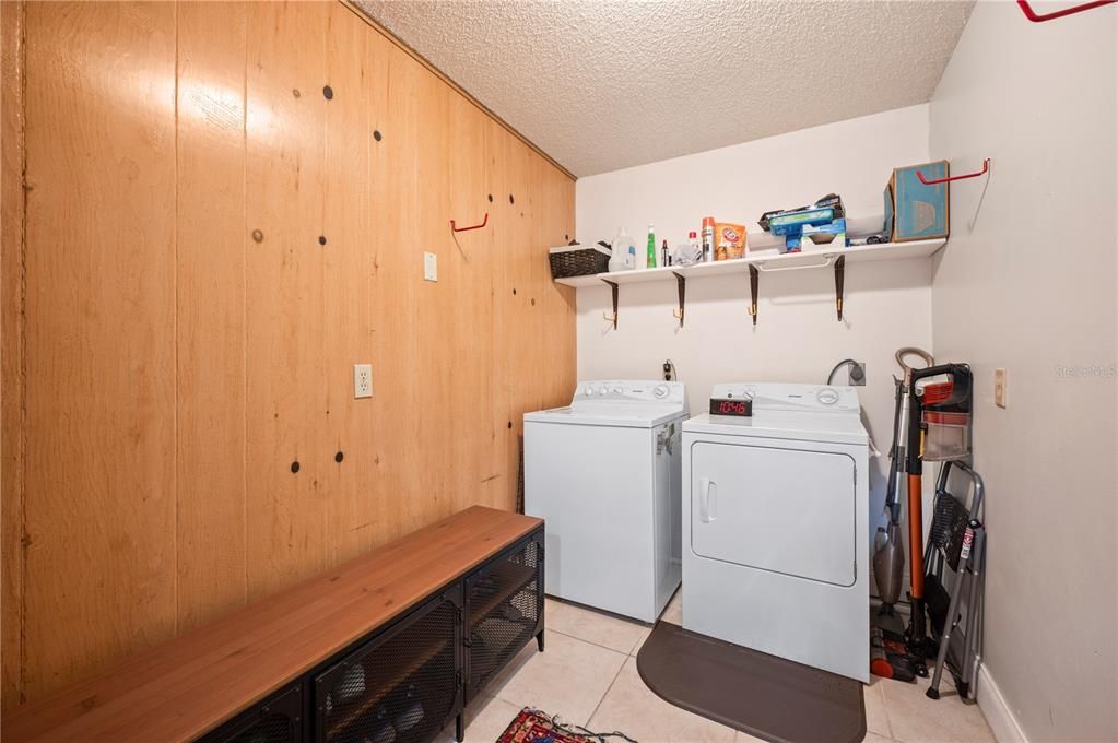 Active With Contract: $440,000 (3 beds, 2 baths, 2248 Square Feet)