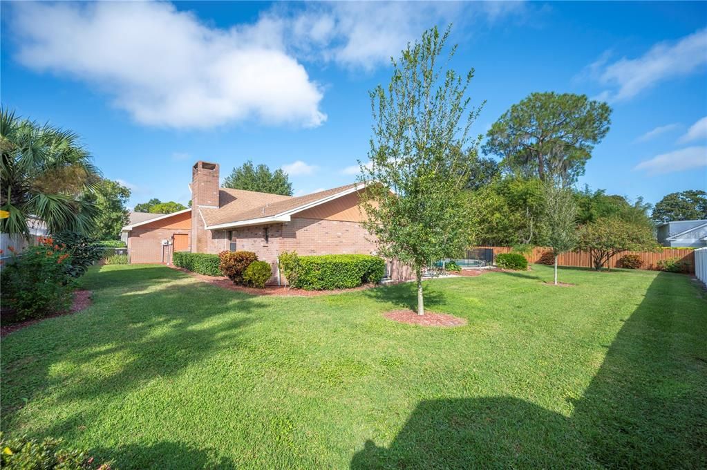 Active With Contract: $440,000 (3 beds, 2 baths, 2248 Square Feet)