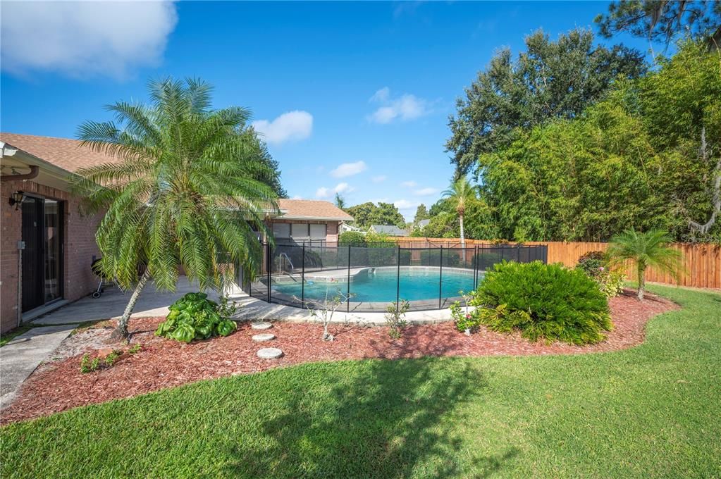 Active With Contract: $440,000 (3 beds, 2 baths, 2248 Square Feet)