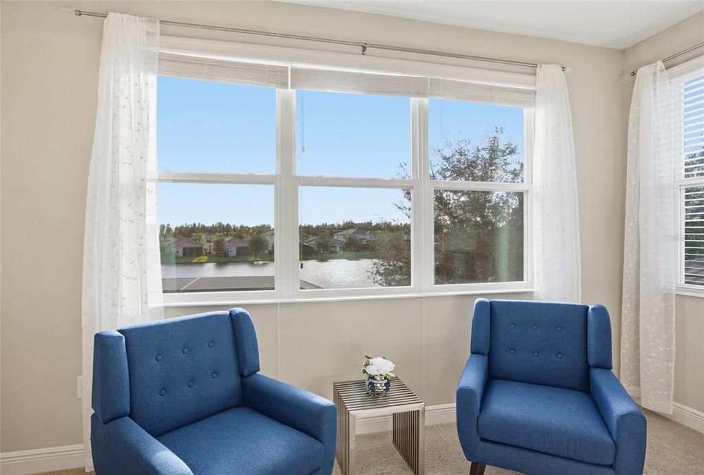 Activo con contrato: $824,900 (5 camas, 4 baños, 3381 Pies cuadrados)