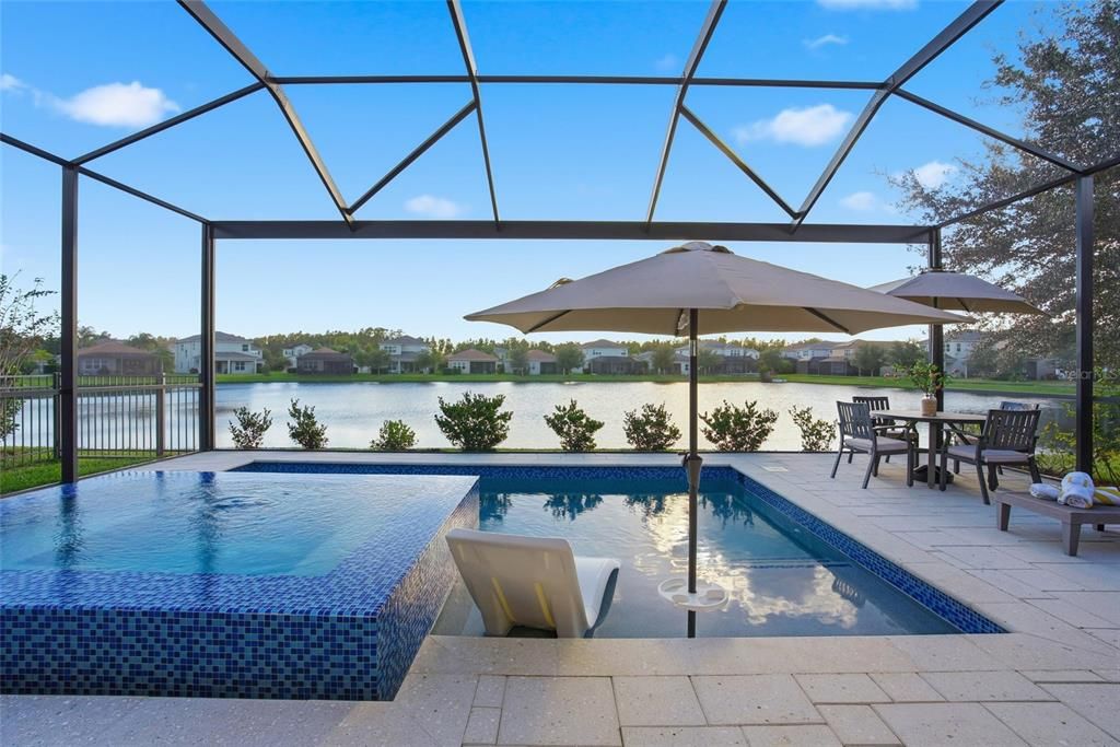 Activo con contrato: $824,900 (5 camas, 4 baños, 3381 Pies cuadrados)