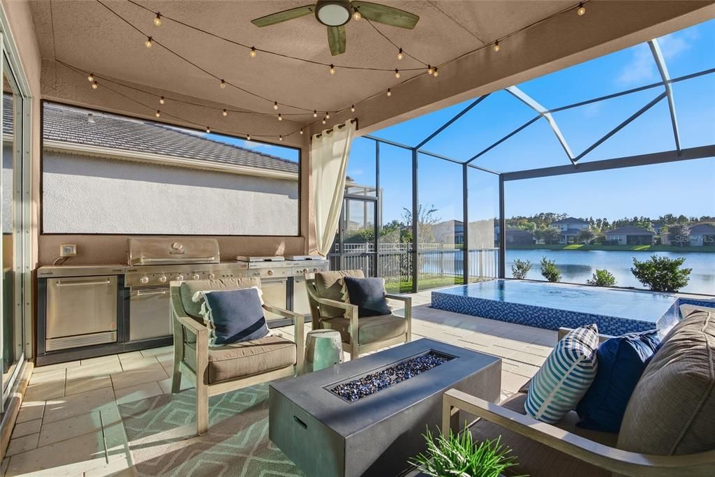 Activo con contrato: $824,900 (5 camas, 4 baños, 3381 Pies cuadrados)