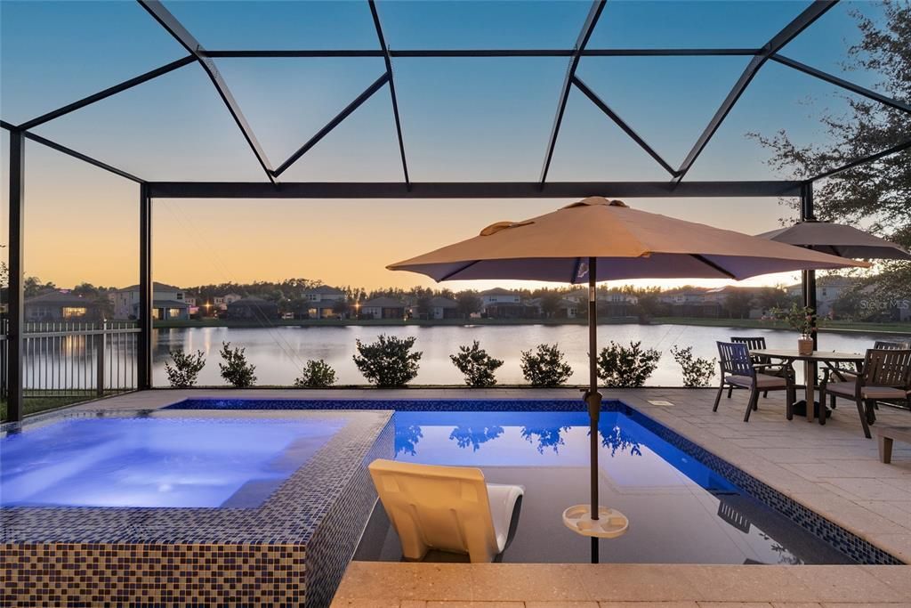 Activo con contrato: $824,900 (5 camas, 4 baños, 3381 Pies cuadrados)