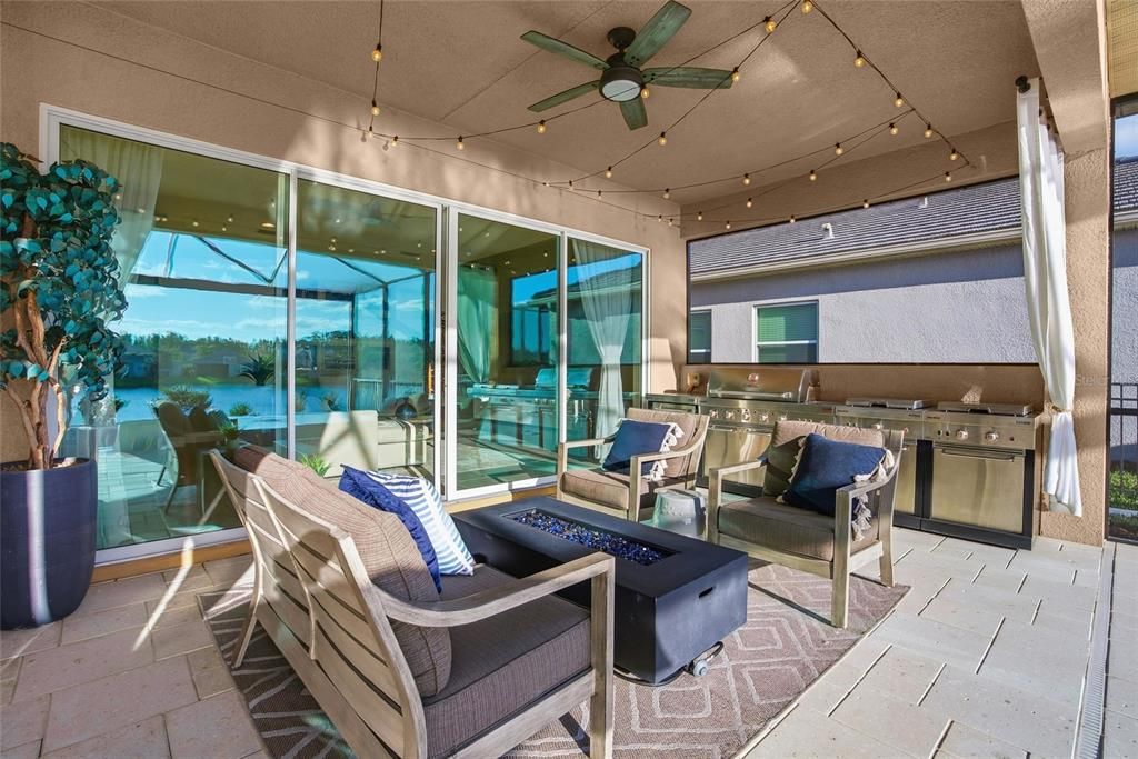 Activo con contrato: $824,900 (5 camas, 4 baños, 3381 Pies cuadrados)