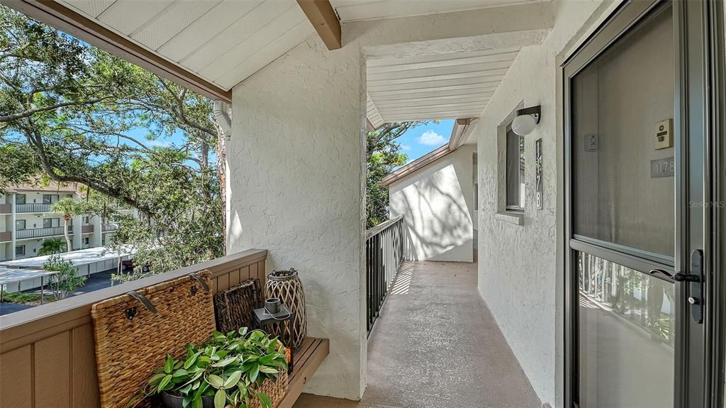 待售: $287,500 (2 贝兹, 2 浴室, 1013 平方英尺)