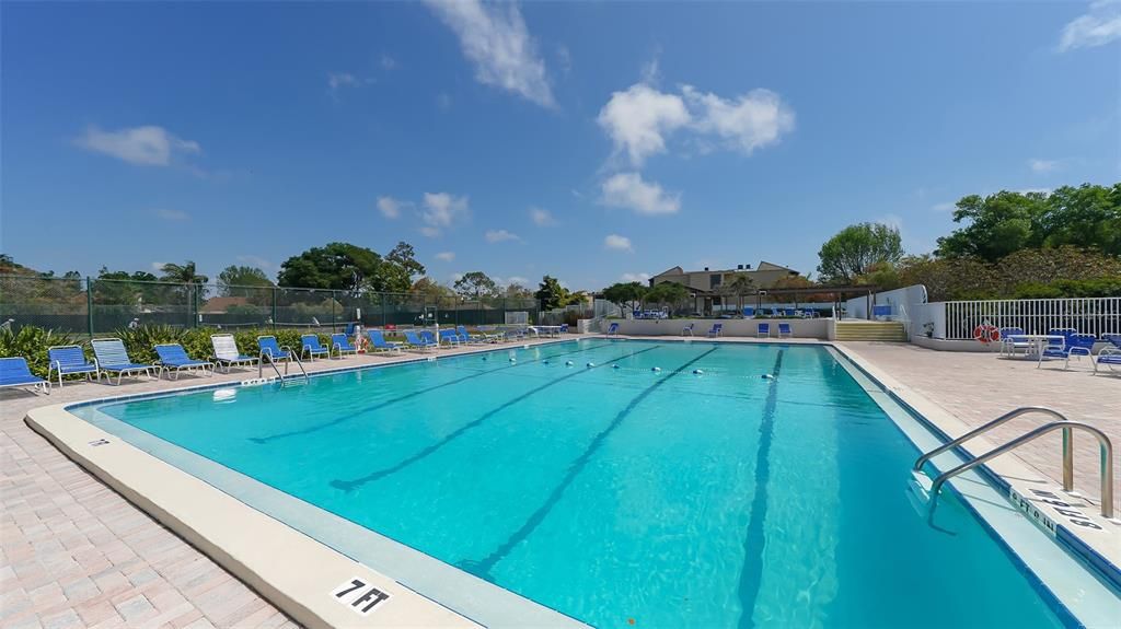 待售: $287,500 (2 贝兹, 2 浴室, 1013 平方英尺)