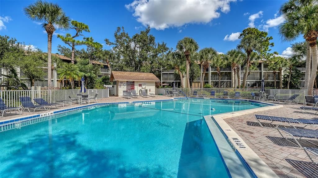 待售: $287,500 (2 贝兹, 2 浴室, 1013 平方英尺)