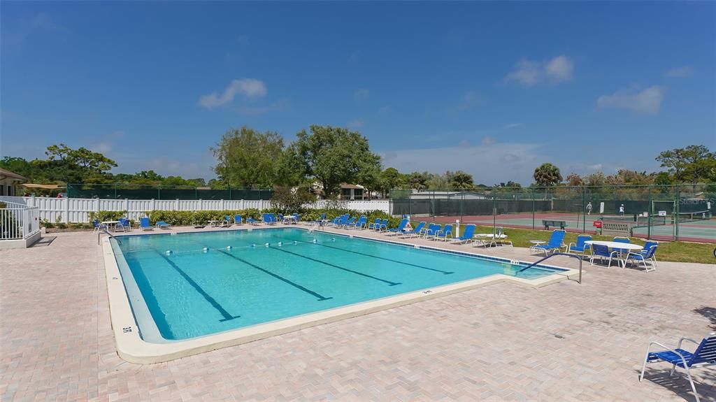 待售: $287,500 (2 贝兹, 2 浴室, 1013 平方英尺)