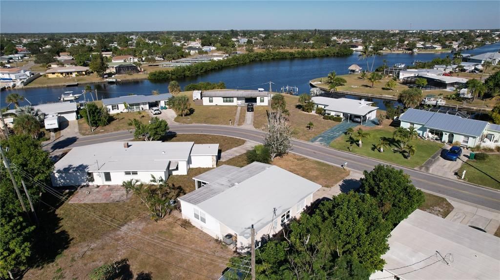 待售: $190,000 (2 贝兹, 1 浴室, 1327 平方英尺)