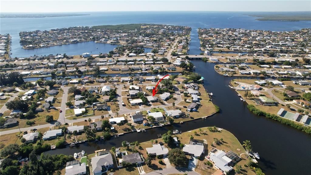 待售: $190,000 (2 贝兹, 1 浴室, 1327 平方英尺)