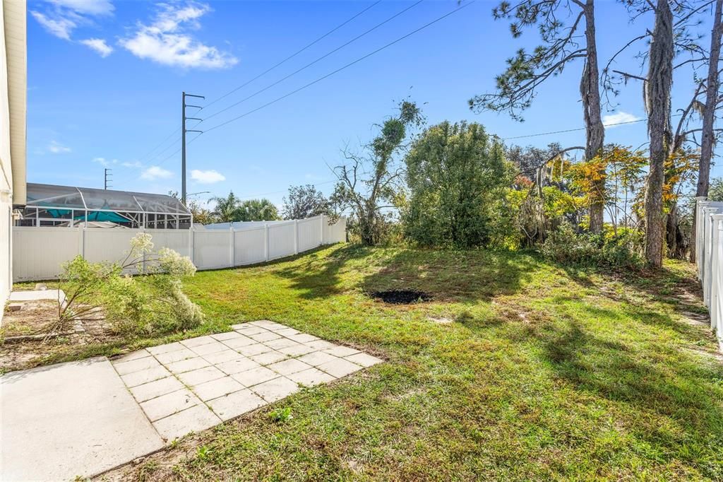 For Sale: $355,000 (4 beds, 2 baths, 1935 Square Feet)