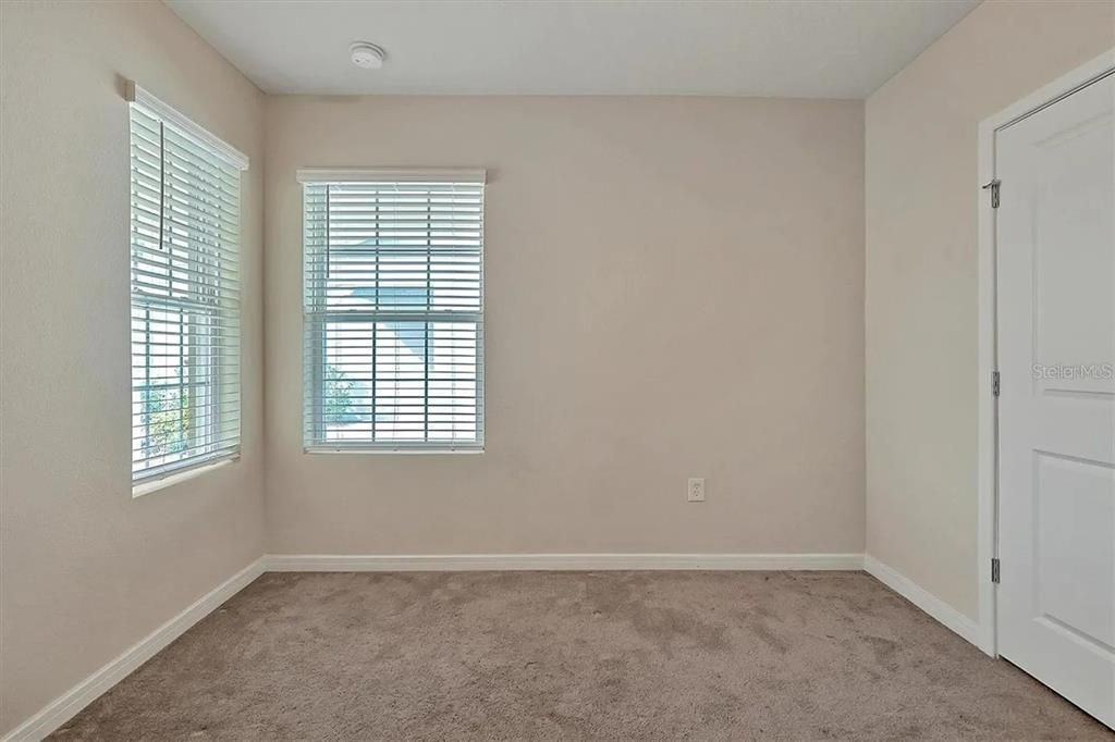 For Sale: $420,000 (4 beds, 2 baths, 1590 Square Feet)