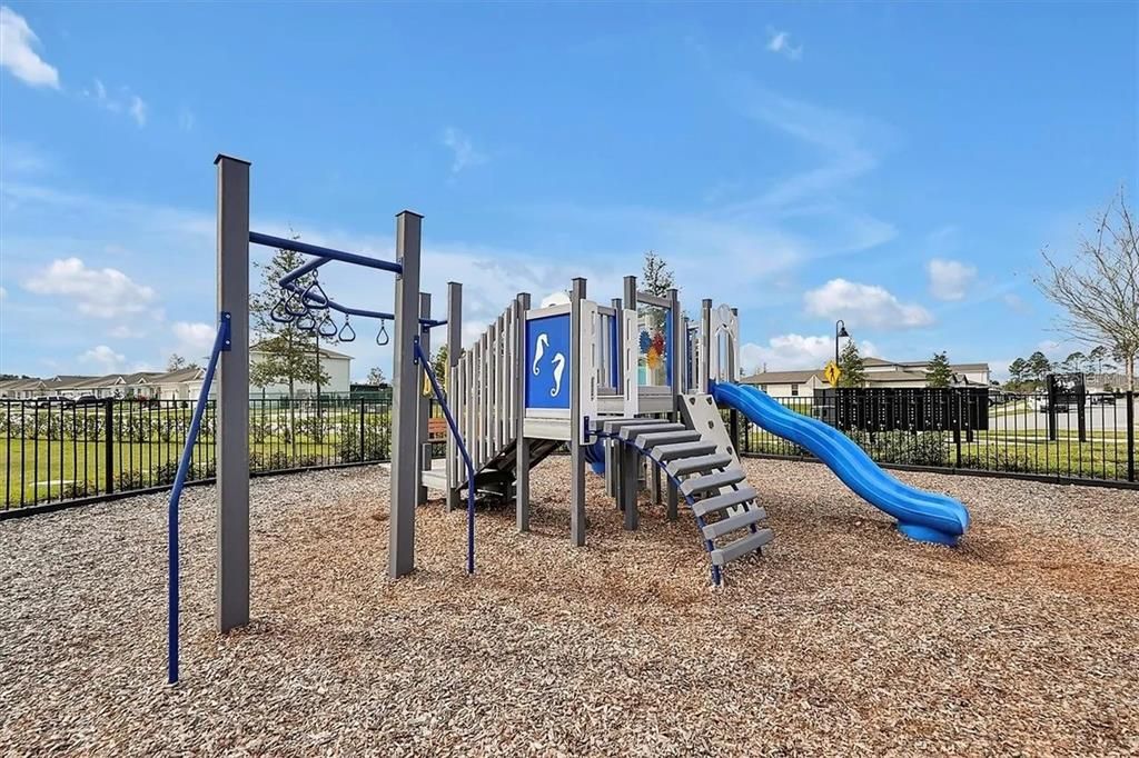 For Sale: $420,000 (4 beds, 2 baths, 1590 Square Feet)