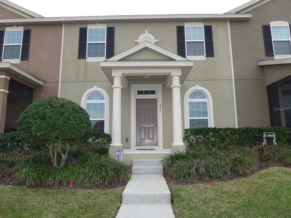 出租: $2,300 (3 贝兹, 2 浴室, 1629 平方英尺)