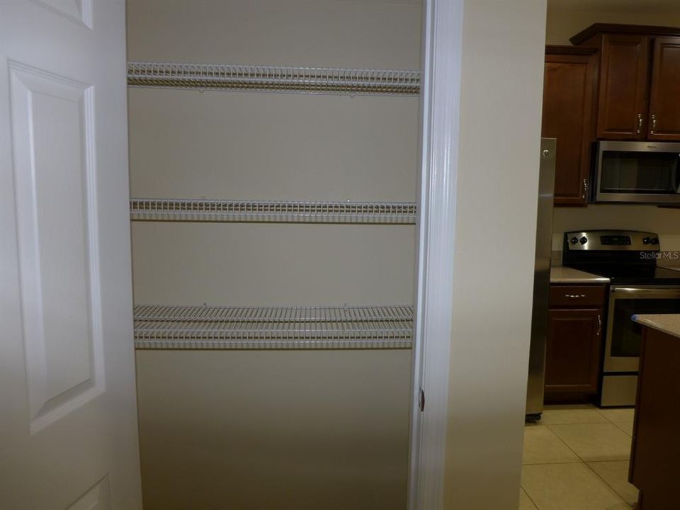 出租: $2,300 (3 贝兹, 2 浴室, 1629 平方英尺)