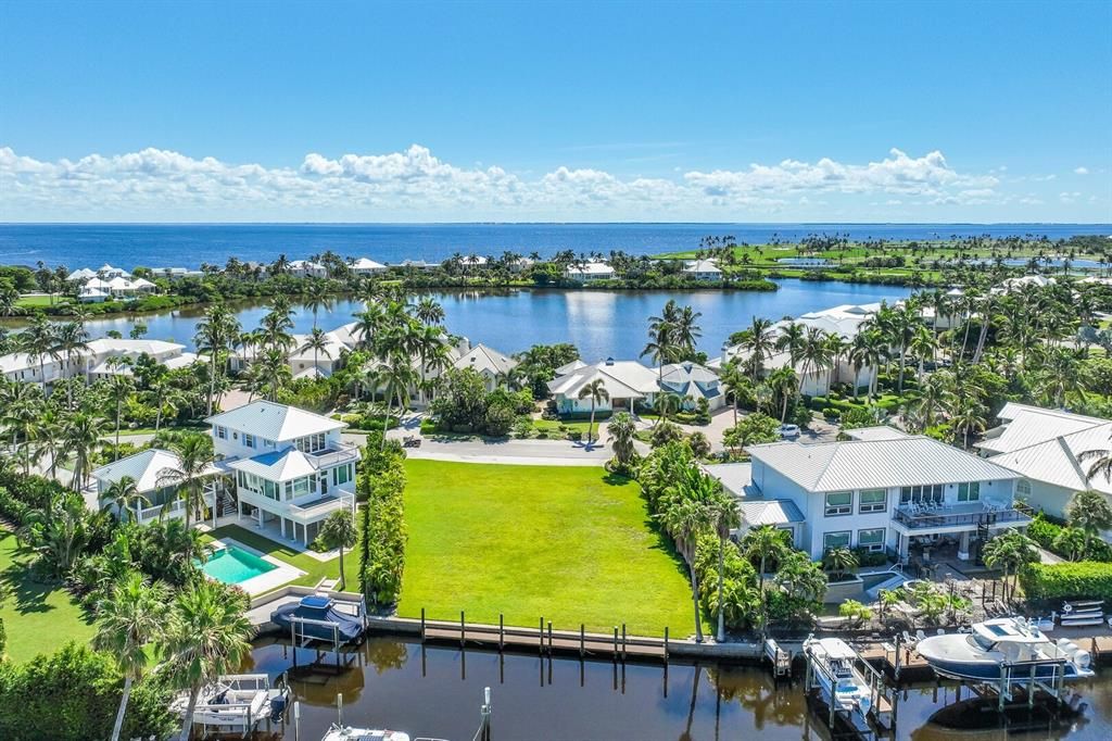 待售: $4,250,000 (0.30 acres)