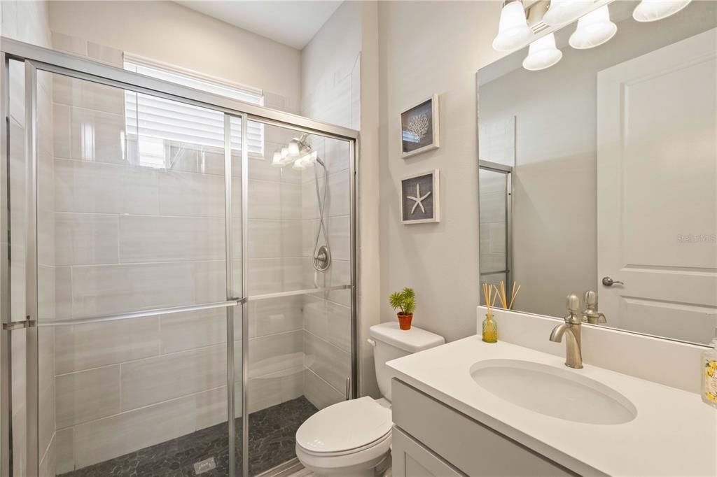 For Sale: $1,090,000 (5 beds, 4 baths, 3639 Square Feet)