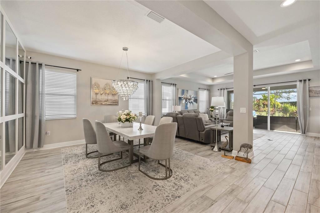 For Sale: $1,090,000 (5 beds, 4 baths, 3639 Square Feet)