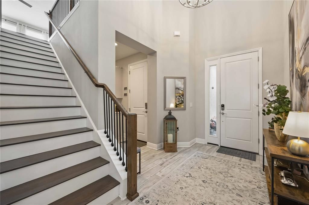 For Sale: $1,090,000 (5 beds, 4 baths, 3639 Square Feet)