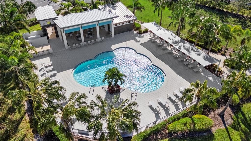 For Sale: $1,090,000 (5 beds, 4 baths, 3639 Square Feet)