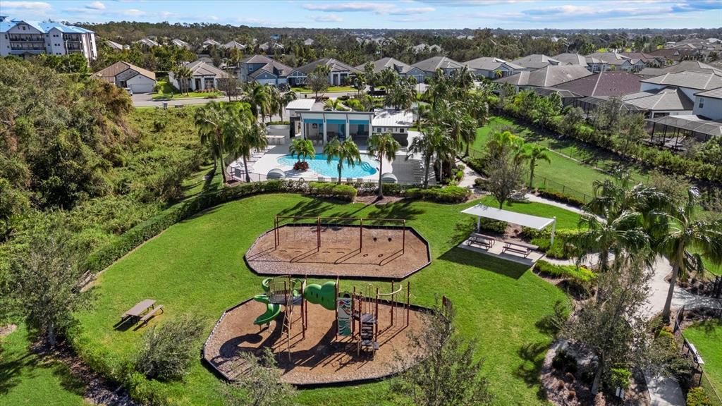 For Sale: $1,090,000 (5 beds, 4 baths, 3639 Square Feet)