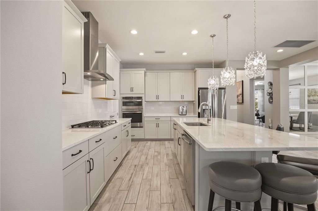 For Sale: $1,090,000 (5 beds, 4 baths, 3639 Square Feet)