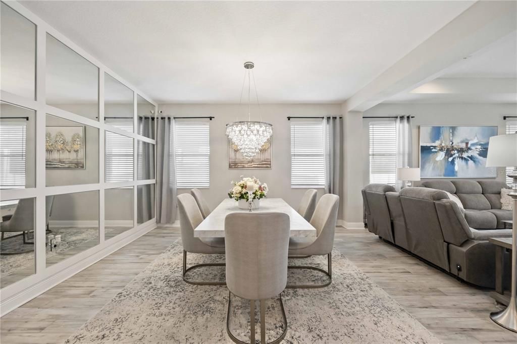 For Sale: $1,090,000 (5 beds, 4 baths, 3639 Square Feet)