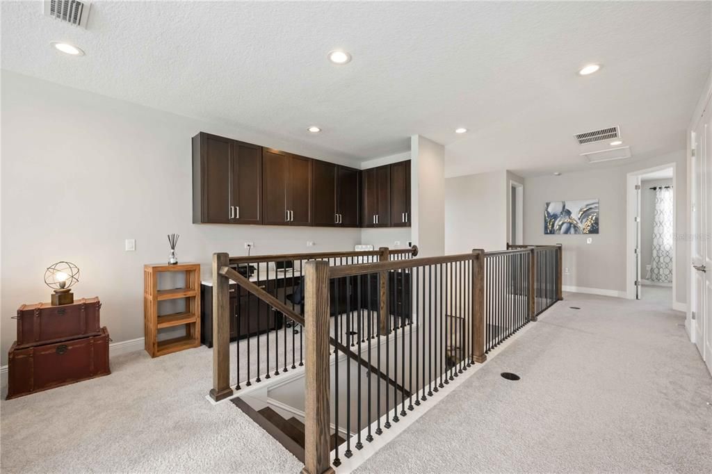 For Sale: $1,090,000 (5 beds, 4 baths, 3639 Square Feet)