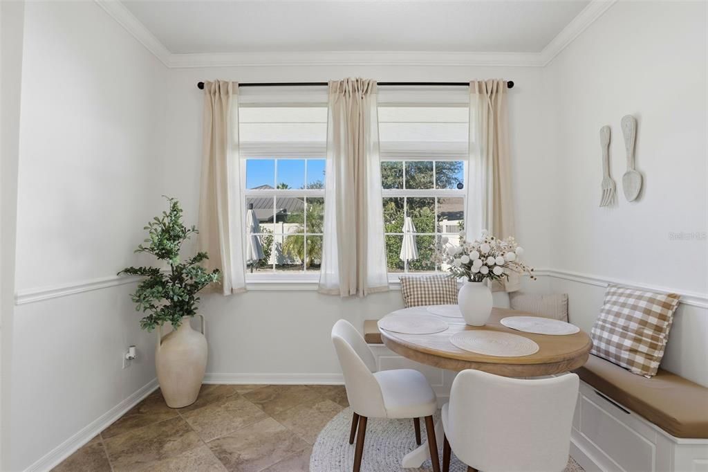 For Sale: $750,000 (3 beds, 2 baths, 1809 Square Feet)