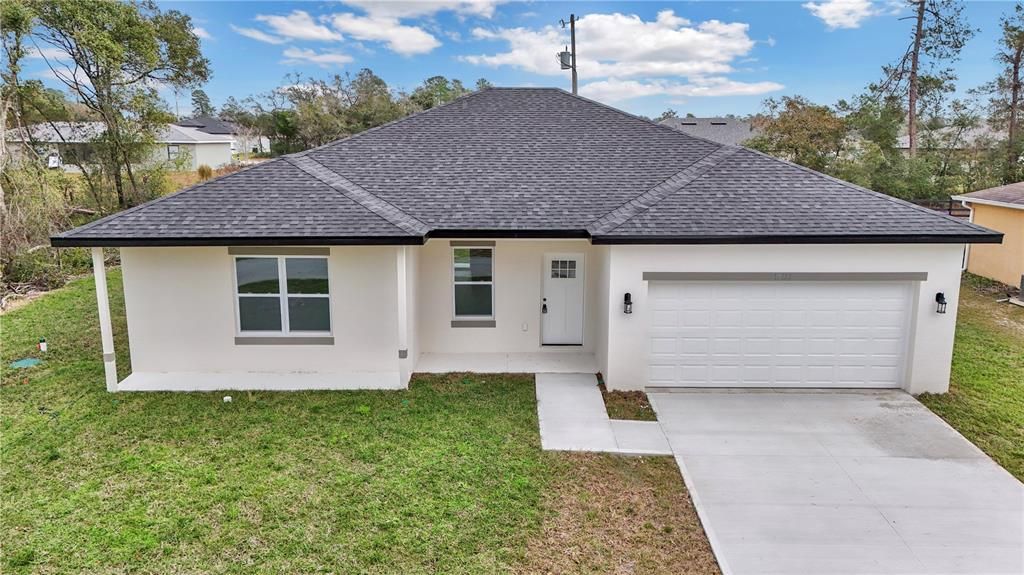 For Sale: $300,000 (4 beds, 2 baths, 1816 Square Feet)