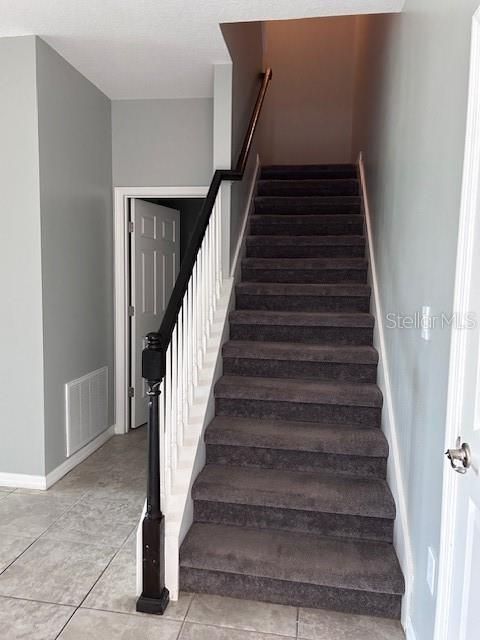 For Rent: $1,900 (3 beds, 2 baths, 1550 Square Feet)