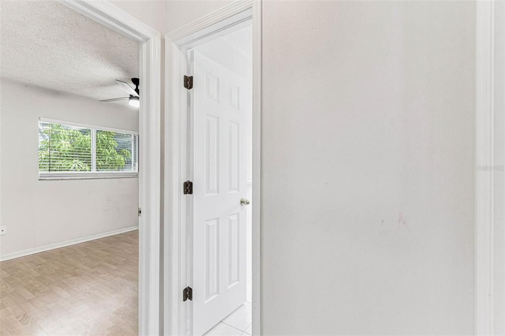 For Rent: $2,600 (3 beds, 2 baths, 1811 Square Feet)