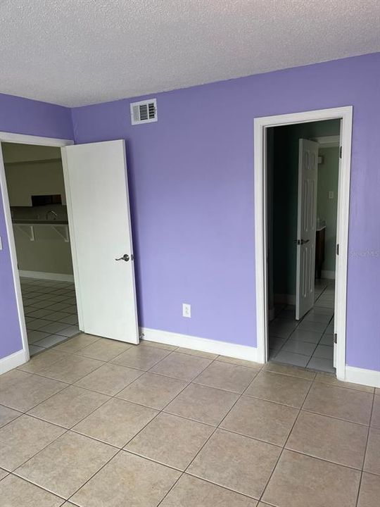 For Rent: $1,500 (2 beds, 1 baths, 900 Square Feet)