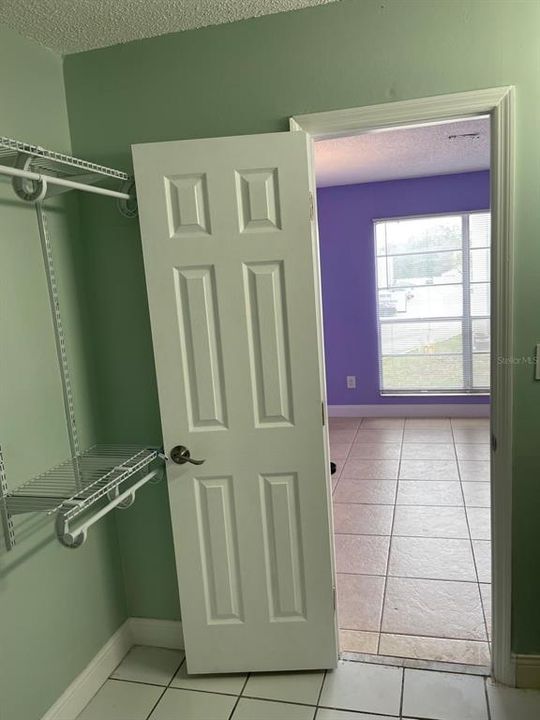 For Rent: $1,500 (2 beds, 1 baths, 900 Square Feet)