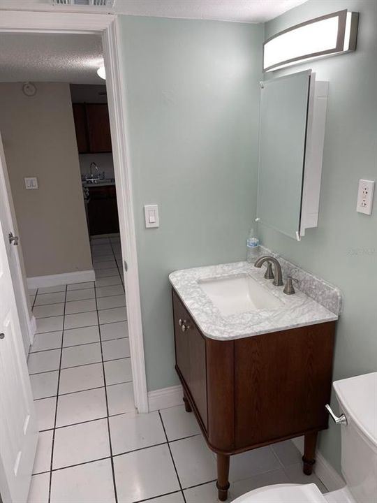 For Rent: $1,500 (2 beds, 1 baths, 900 Square Feet)