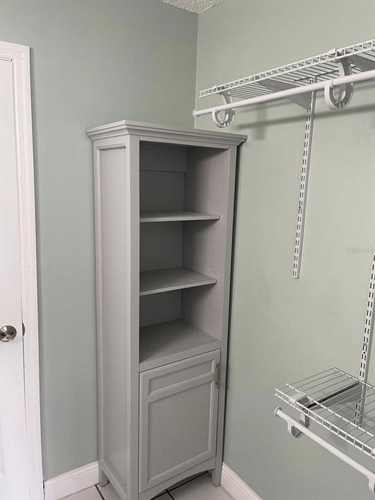 For Rent: $1,500 (2 beds, 1 baths, 900 Square Feet)