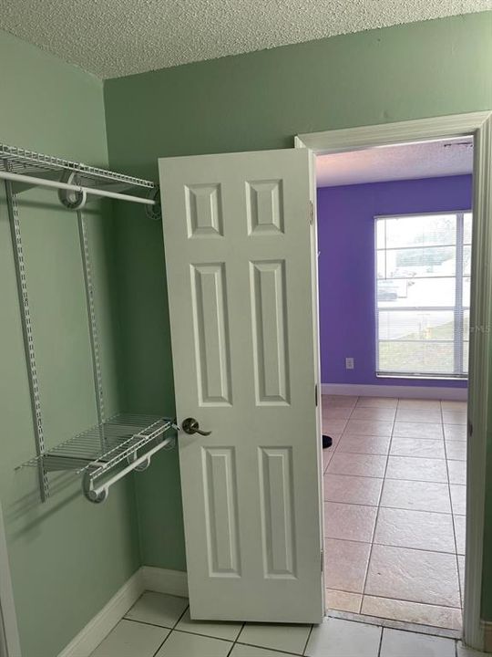 For Rent: $1,500 (2 beds, 1 baths, 900 Square Feet)