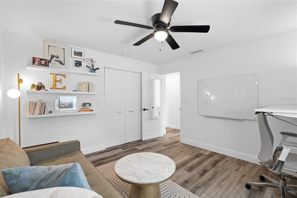 For Sale: $440,000 (3 beds, 2 baths, 1384 Square Feet)