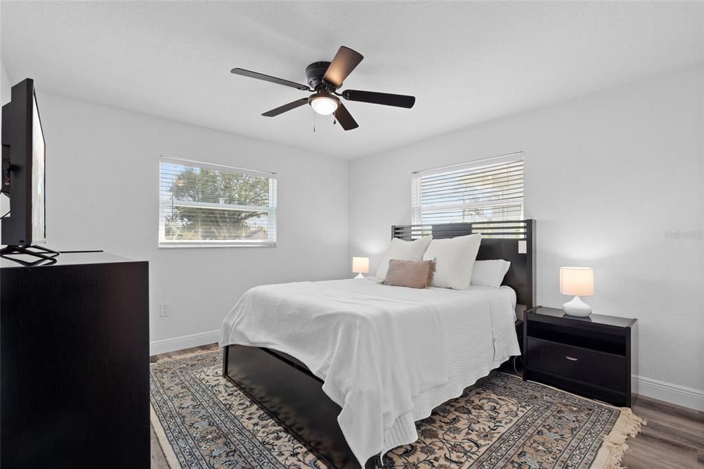 For Sale: $440,000 (3 beds, 2 baths, 1384 Square Feet)