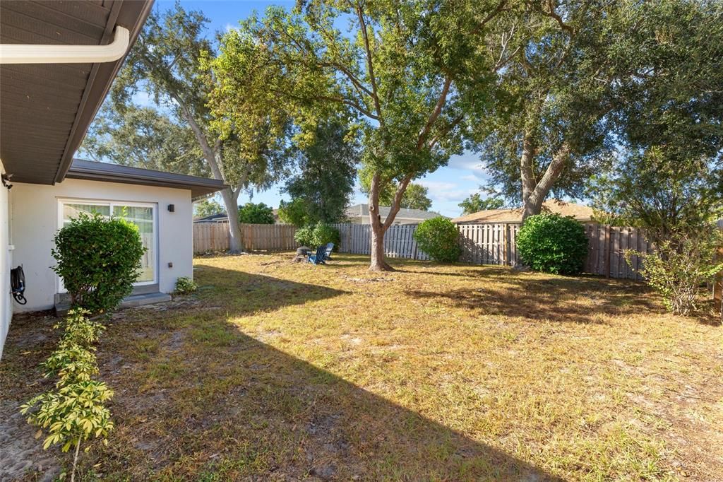 For Sale: $440,000 (3 beds, 2 baths, 1384 Square Feet)