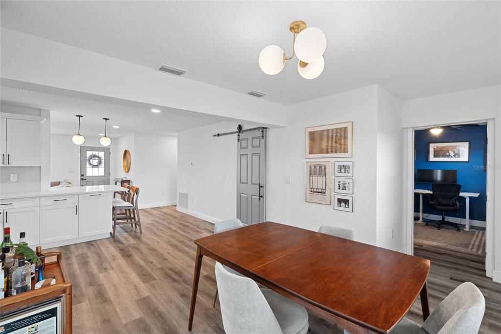 For Sale: $440,000 (3 beds, 2 baths, 1384 Square Feet)