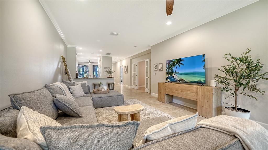 出租: $6,500 (2 贝兹, 2 浴室, 1528 平方英尺)