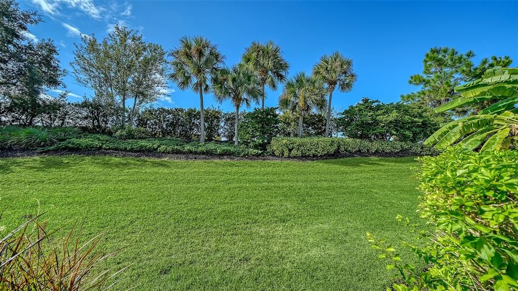 出租: $6,500 (2 贝兹, 2 浴室, 1528 平方英尺)