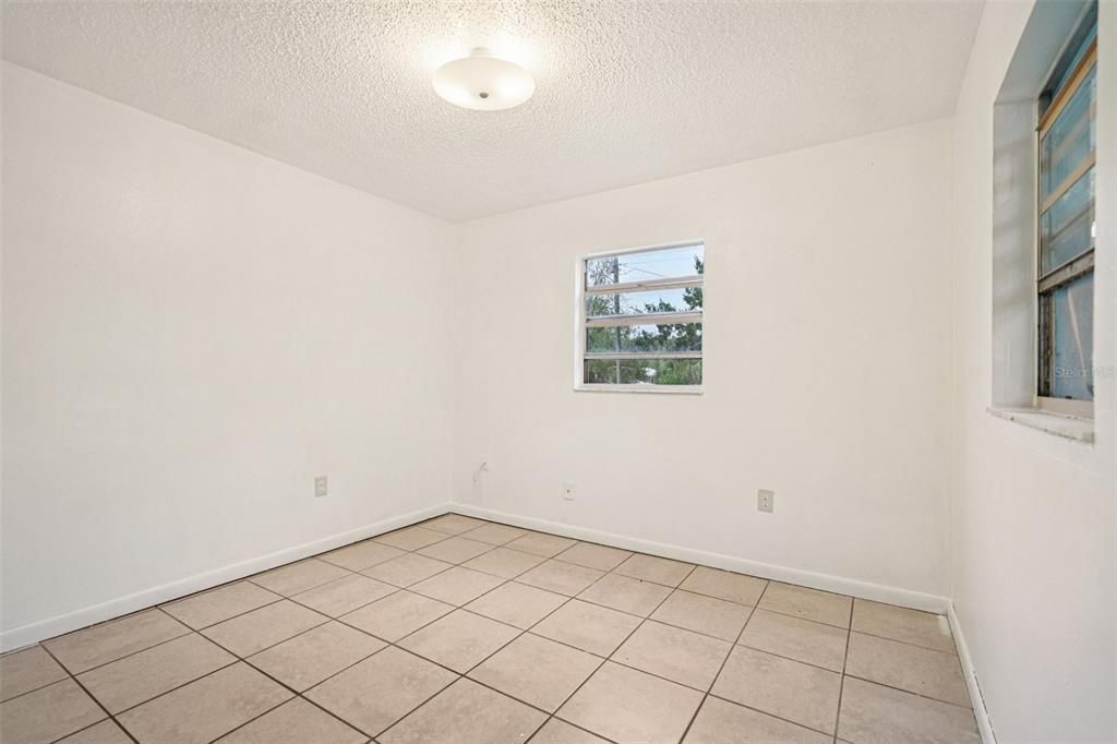 For Sale: $175,000 (3 beds, 1 baths, 1223 Square Feet)