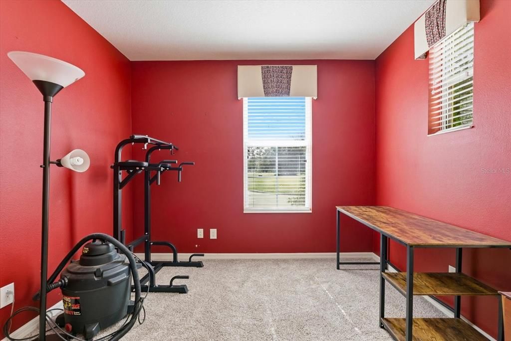 Activo con contrato: $225,000 (3 camas, 2 baños, 1650 Pies cuadrados)