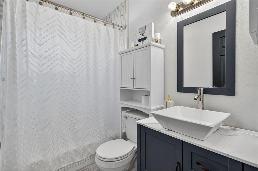 For Rent: $3,800 (4 beds, 2 baths, 1671 Square Feet)