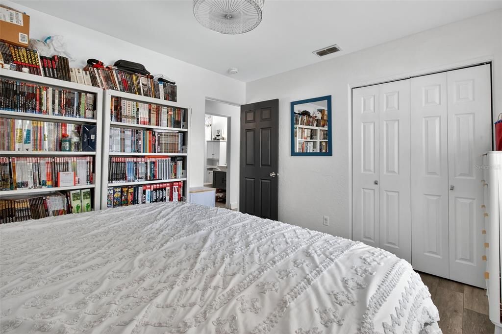 For Rent: $3,800 (4 beds, 2 baths, 1671 Square Feet)