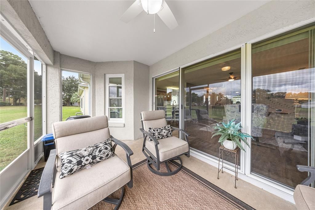 For Sale: $249,900 (2 beds, 2 baths, 1517 Square Feet)