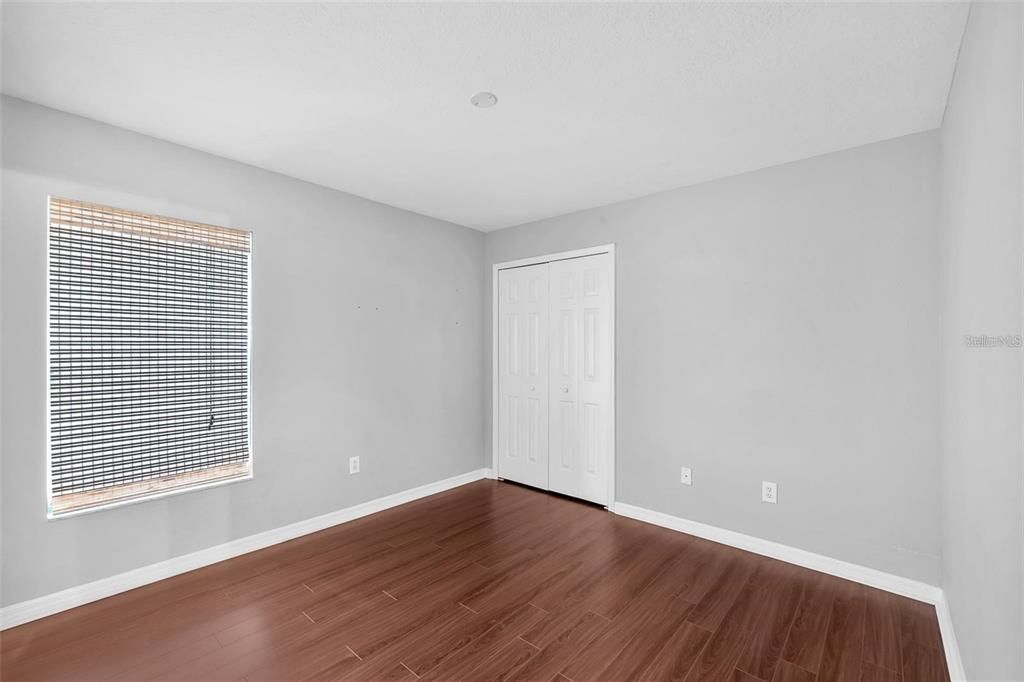 Active With Contract: $2,600 (3 beds, 2 baths, 1335 Square Feet)
